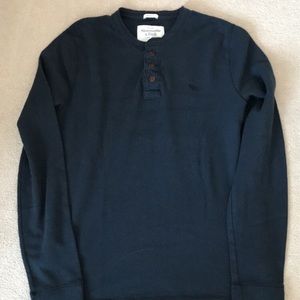 Abercrombie & Fitch Buttoned Long Sleeve